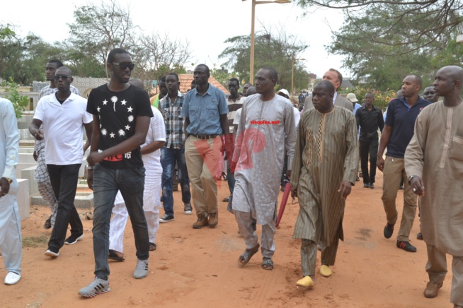 Feu Matar Kouyaté le défunt époux de Ngoné Ndour du label Prince Art repose désormais au cimetière de Yoff