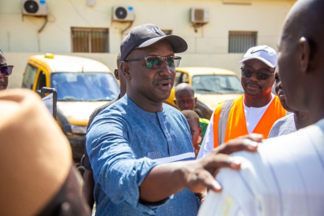 Kaolack: Cheikh Tidiane Dièye, ministère de l’Hydraulique et de l’Assainissement en visite dans les zones inondées