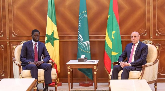 Sommet extraordinaire de l’OCI : Le Président Bassirou Diomaye Faye a eu un entretien fructueux avec son homologue mauritanien, le Président Mohamed Ould Cheikh El Ghazouani