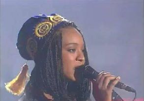 Viviane Chidid: de la petite chanteuse à la grande star