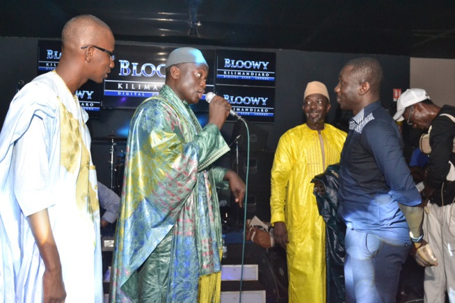 Blowy ex Klimanjaro à guichet fermé: Pape Diouf leader de la génération consciente nouveau roi incontesté du mbalax derriére Youssou Ndour. Regardez.