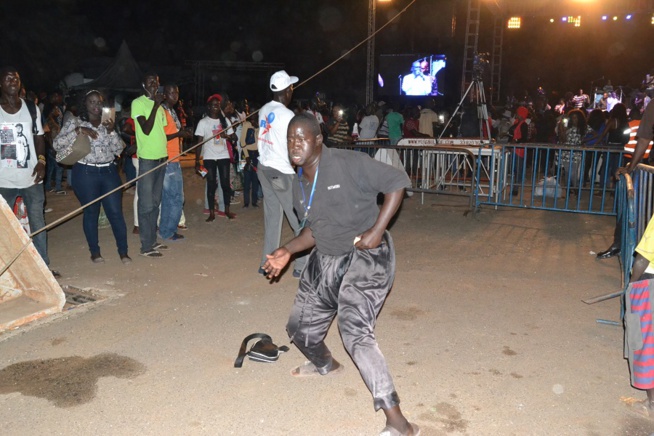 24eme FIDAK: Revivez en images le show ambiance du concert de Keba Seck au Cices.