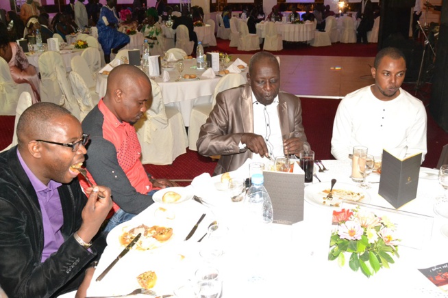 Soirée de gala de l'association des femmes Fatickoises avec le nouveau Pape de la musique Sénégalaise et la génération consciente au King Fhad Place.