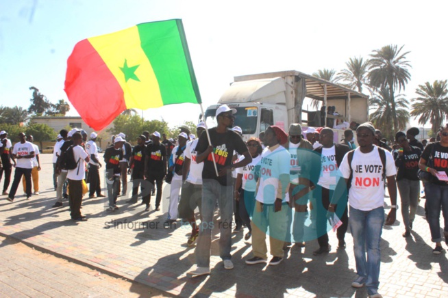 Campagne référendaire – Le Front Ñaani Bañn à Colobane, Hlm, Castors Front de terre, Khar Yalla et Grand Yoff