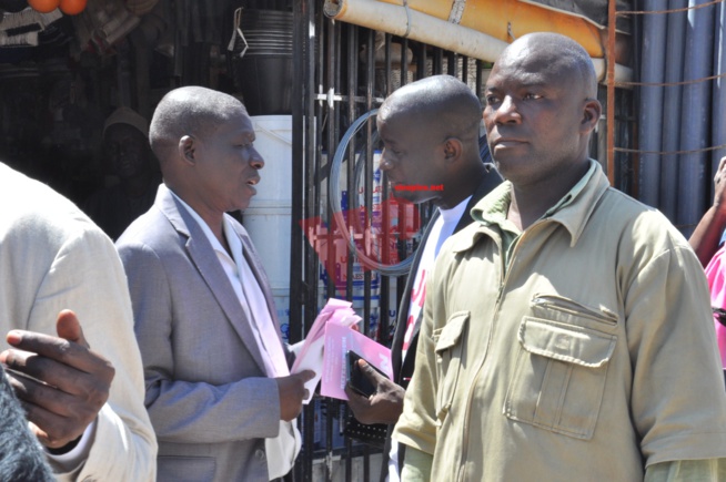 En images: Campagne de sensibilisation du Front NON à Grand Dakar.