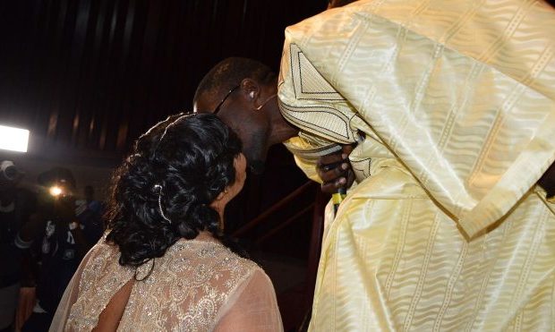 Demba Guissé et Fatima: Le baiser qui en dit long sur leur relation