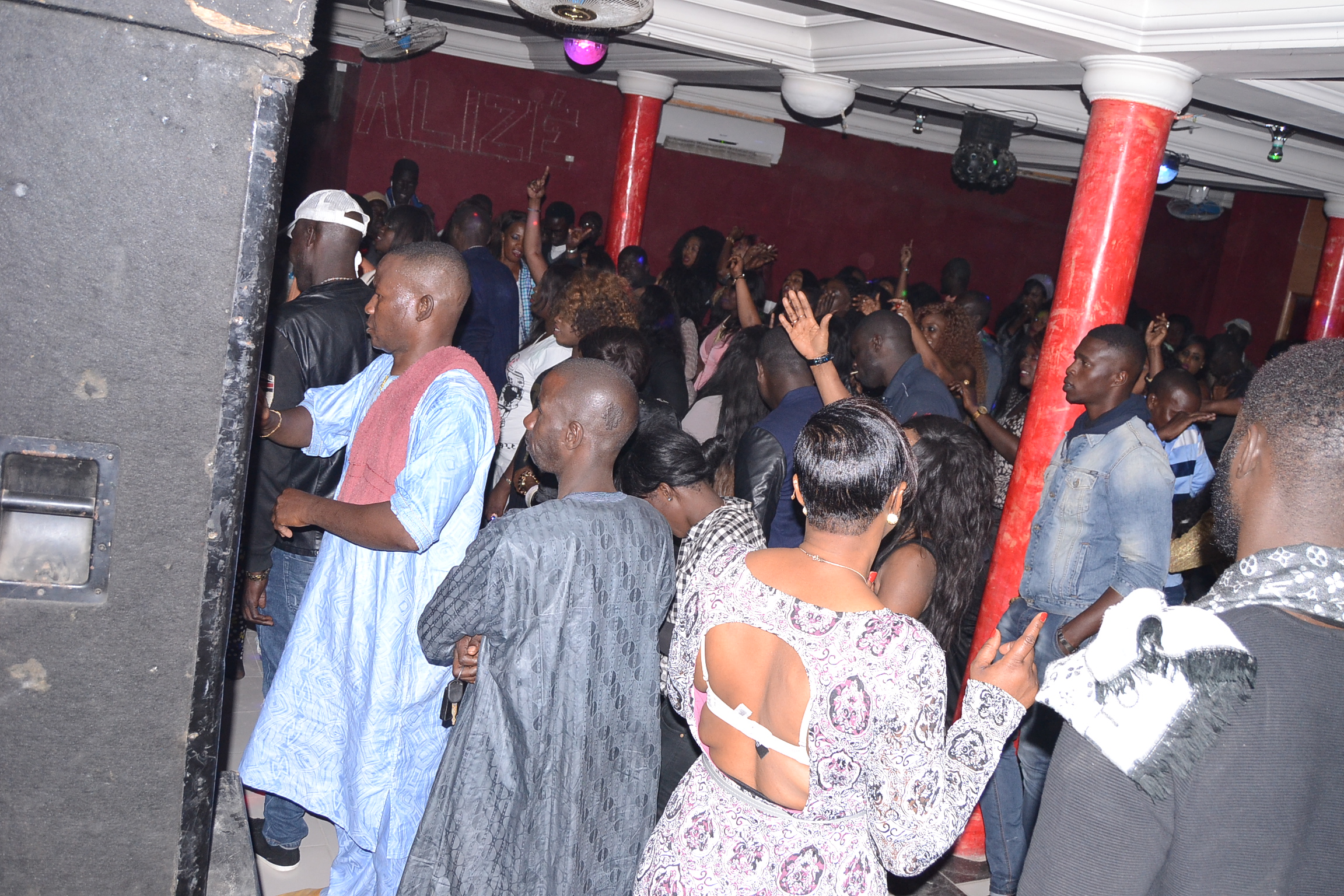 RAKHASS ANNIVERSAIRE: Assane Ndiaye chauffe l'Alize club. Regardez