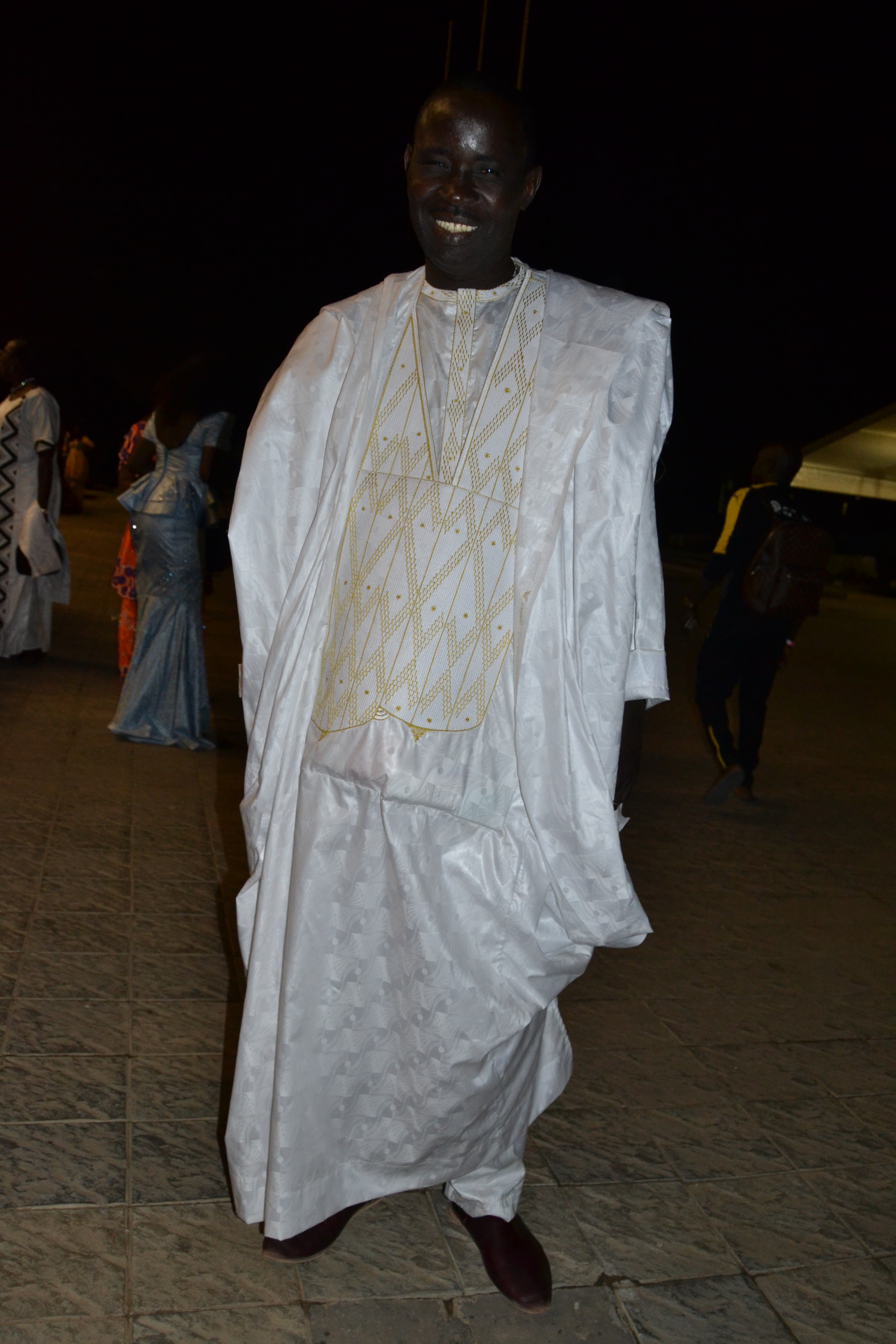 JOUR J GOUDI FANS YI: Les premières images du grand theatre avec Pape Diouf.