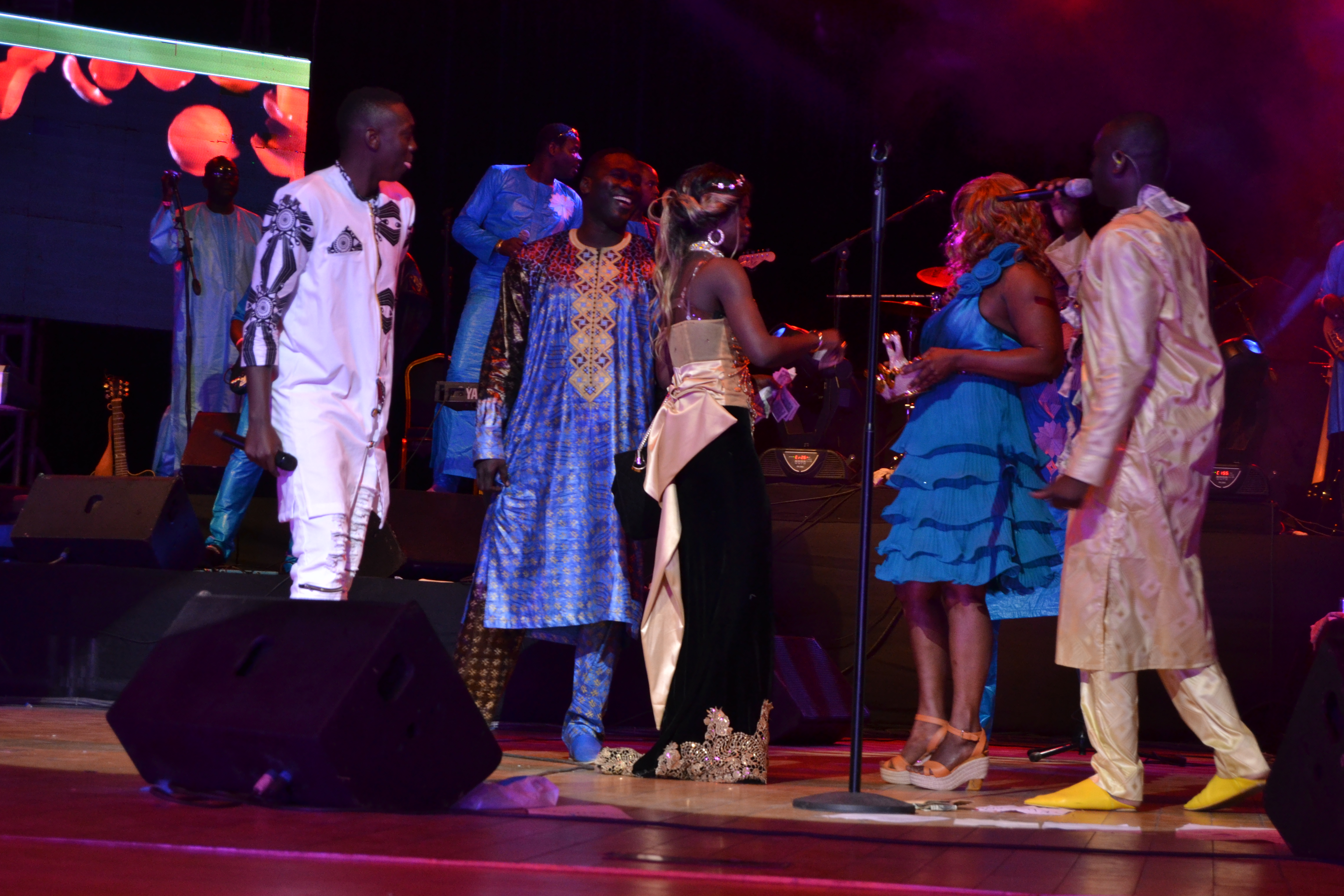 GOUDI FANS YI: Le chalenge day de Pape Diouf à guichet fermé au grand theatre.