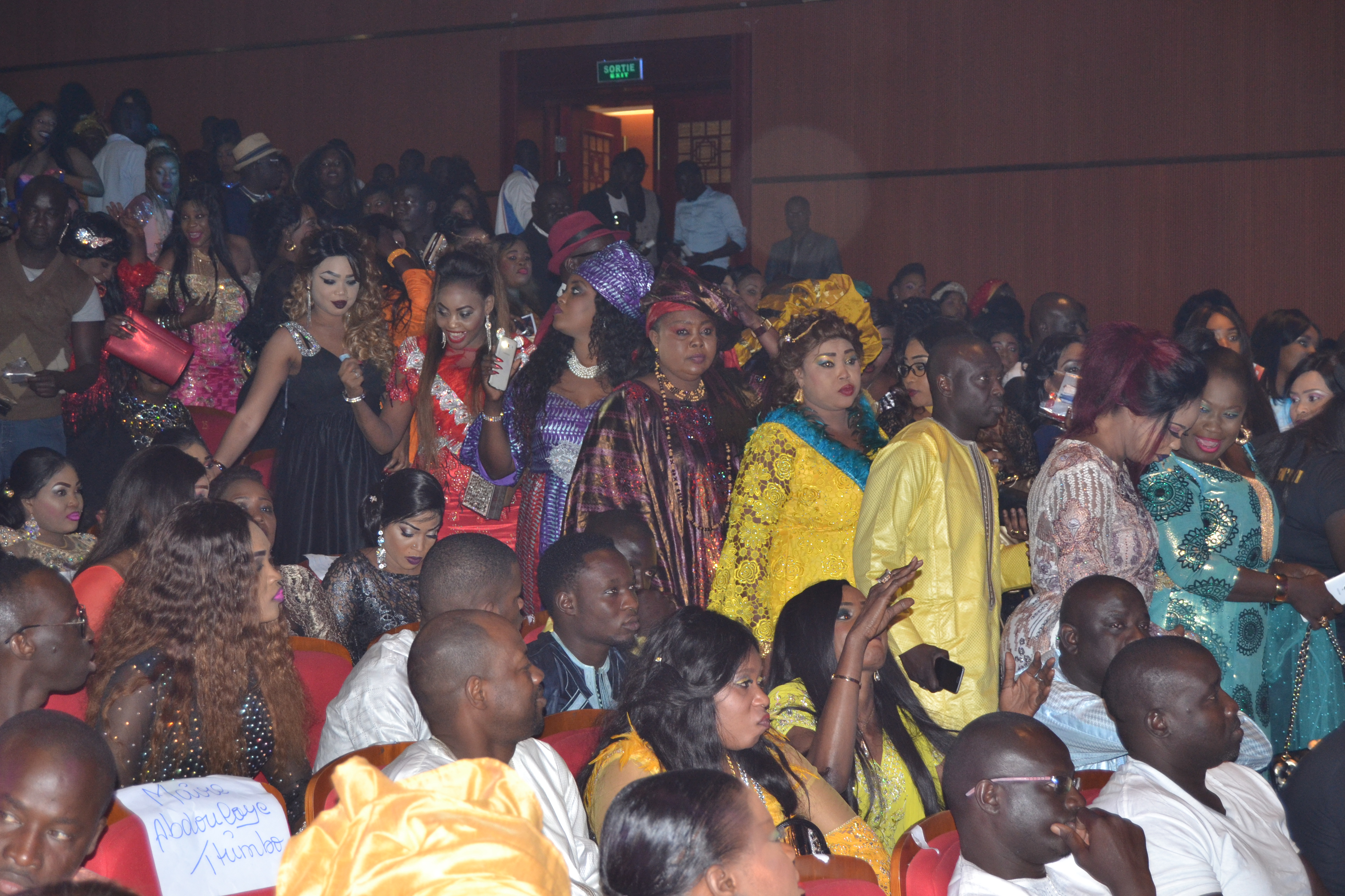 GOUDI FANS YI: Le chalenge day de Pape Diouf à guichet fermé au grand theatre.