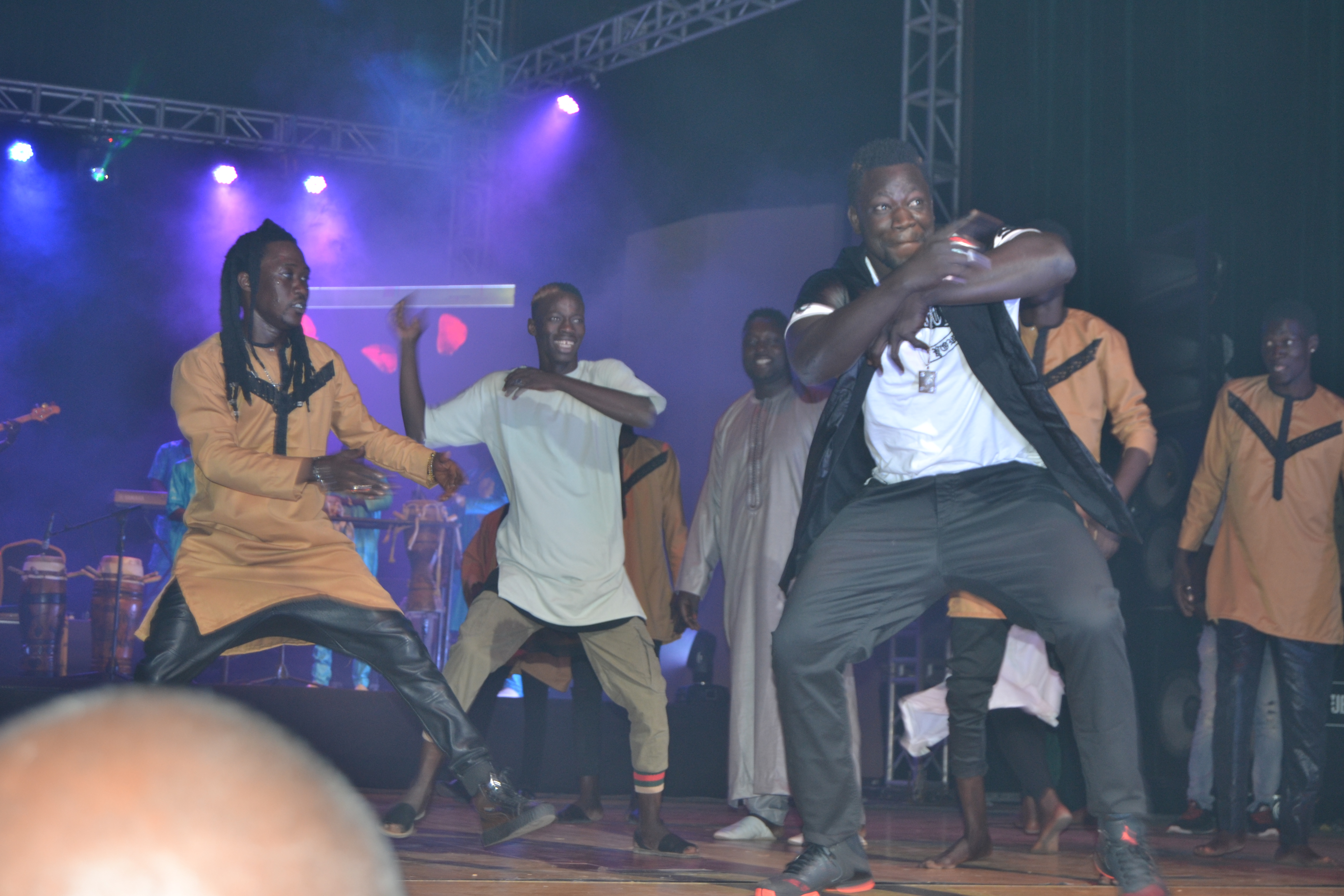 Du jamais vue au Grand Théâtre Pape Diouf remplie la salle et enjaille le public comme jamais