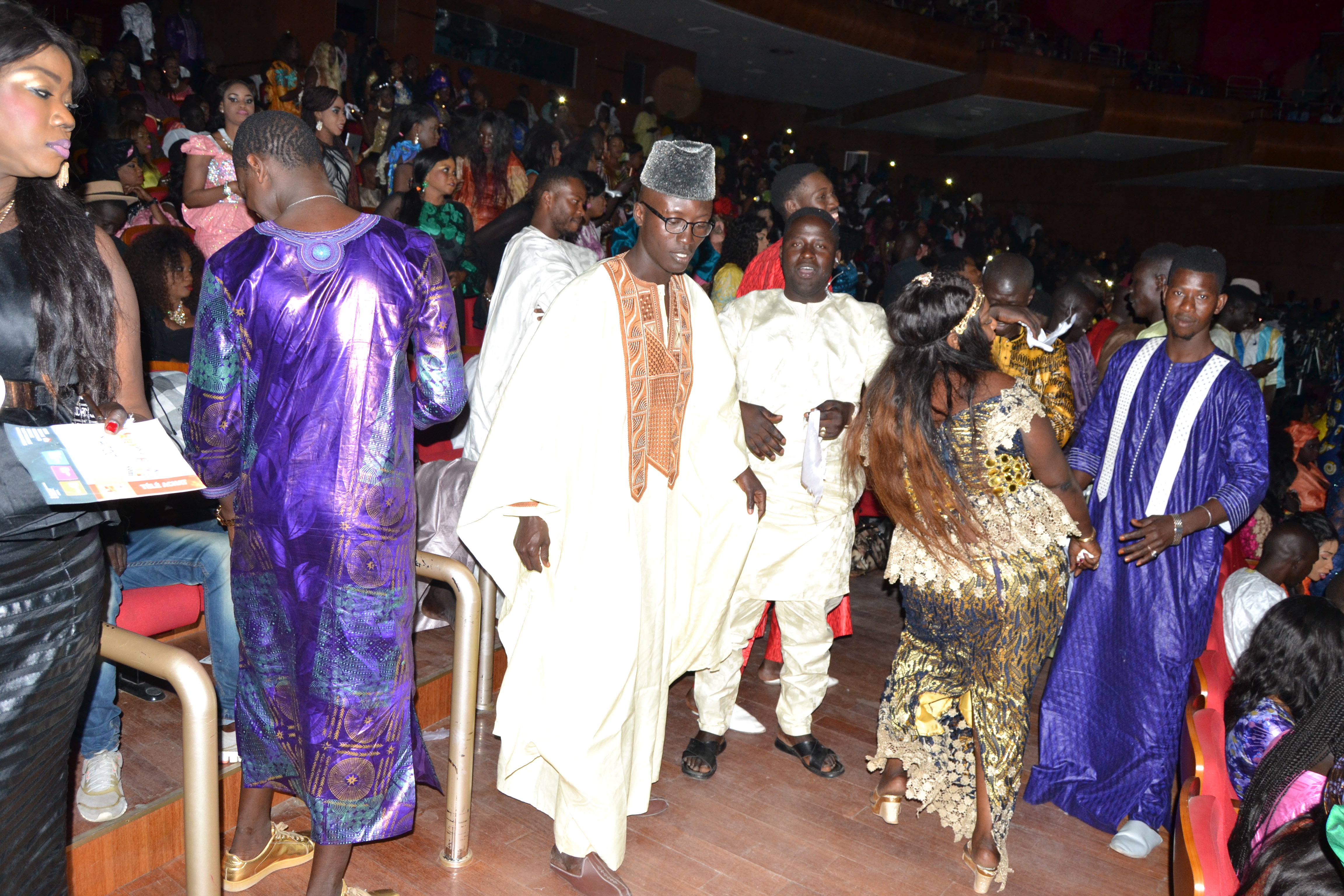 Du jamais vue au Grand Théâtre Pape Diouf remplie la salle et enjaille le public comme jamais