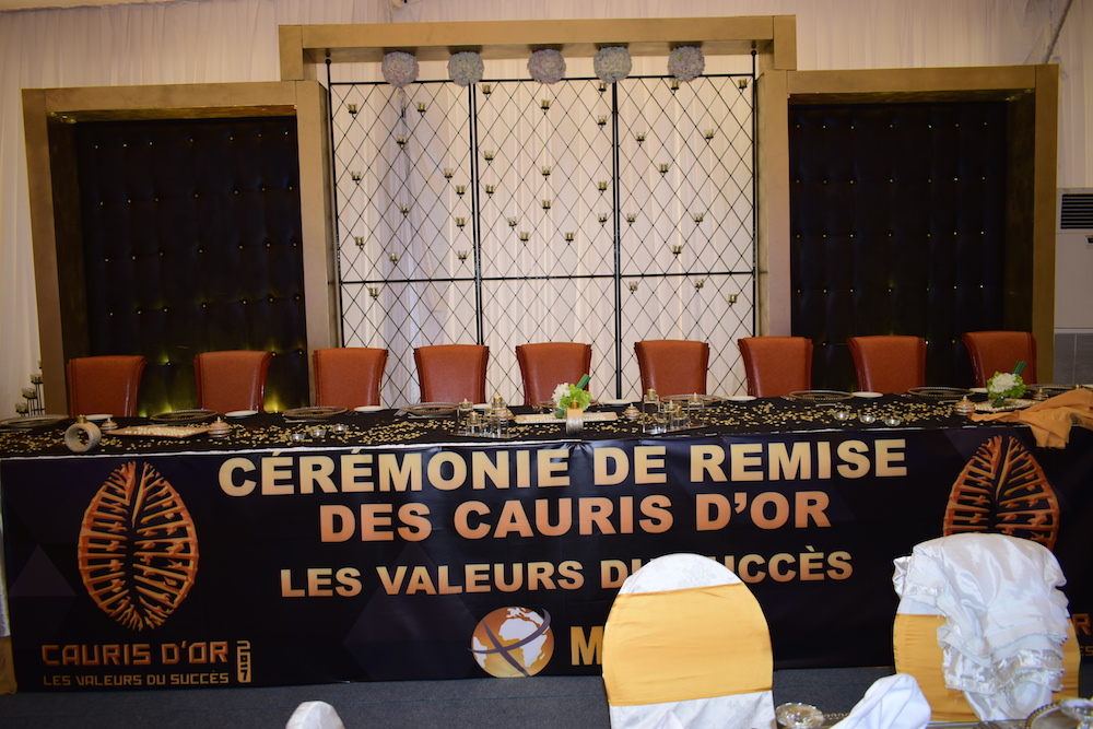 Voici a salle qui doit abriter les CAURIS D'OR EDITION 2017. EN IMAGES