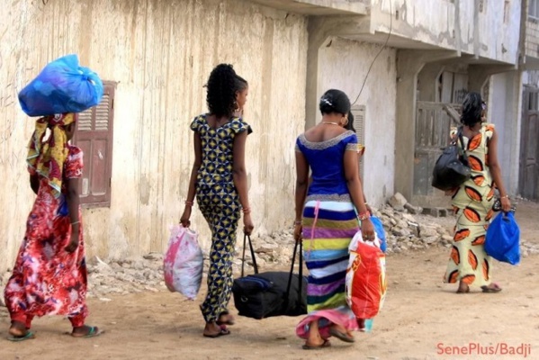 Reportage 1er Mai chez les travailleuses domestiques: une fête dans le travail