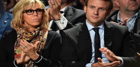 Caricature: La femme de Macron « enceinte » dans Charlie Hebdo : les internautes crient au scandale. Photos