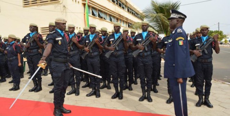 Ecole nationale de police: des recrues officiers et sous-officiers de la 44e promotion renvoyés