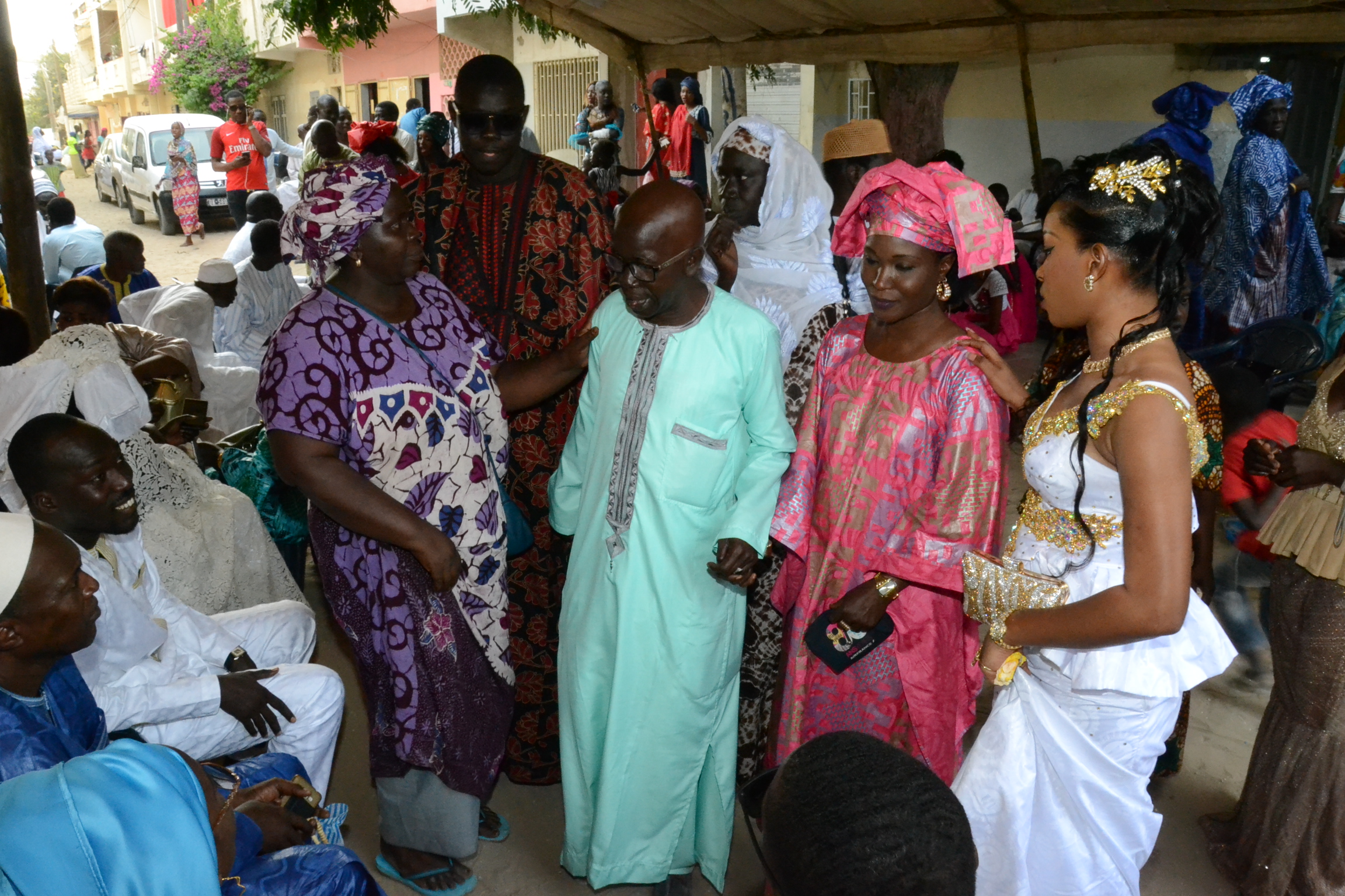 MARIAGE: Le reporter photographe de Senego, El Malick Seck a donné sa fille en mariage ce dimanche.