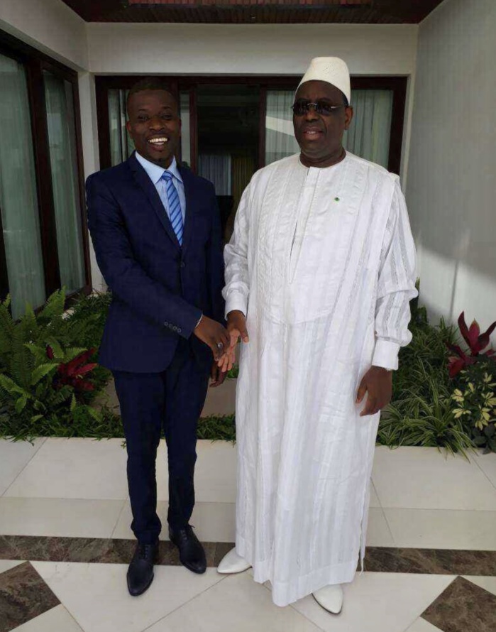 Letransitaire Ibou Sow Ardo chez le président Macky Sall qui promet de régler le problème du Port.