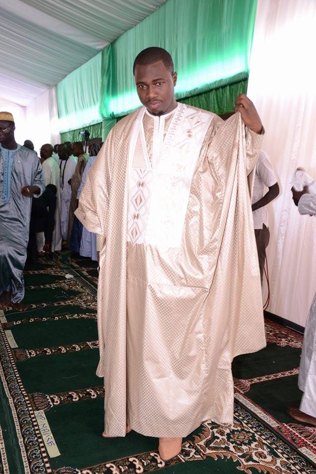 PHOTOS: Prince Mbacké, petit fils de Serigne Touba en mode "Jantal Maara" à Massalikouljin