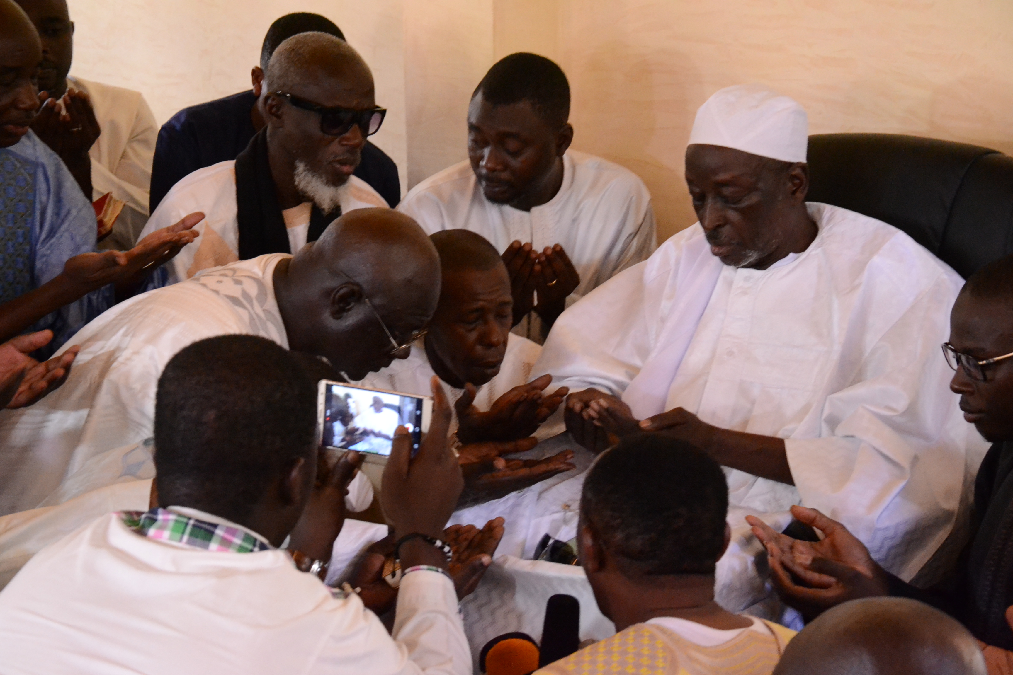 Khabane en route vers Khelcome 2017: Cheikh Amar chez Serigne Cheikh Saliou pour un "Ndiguel"