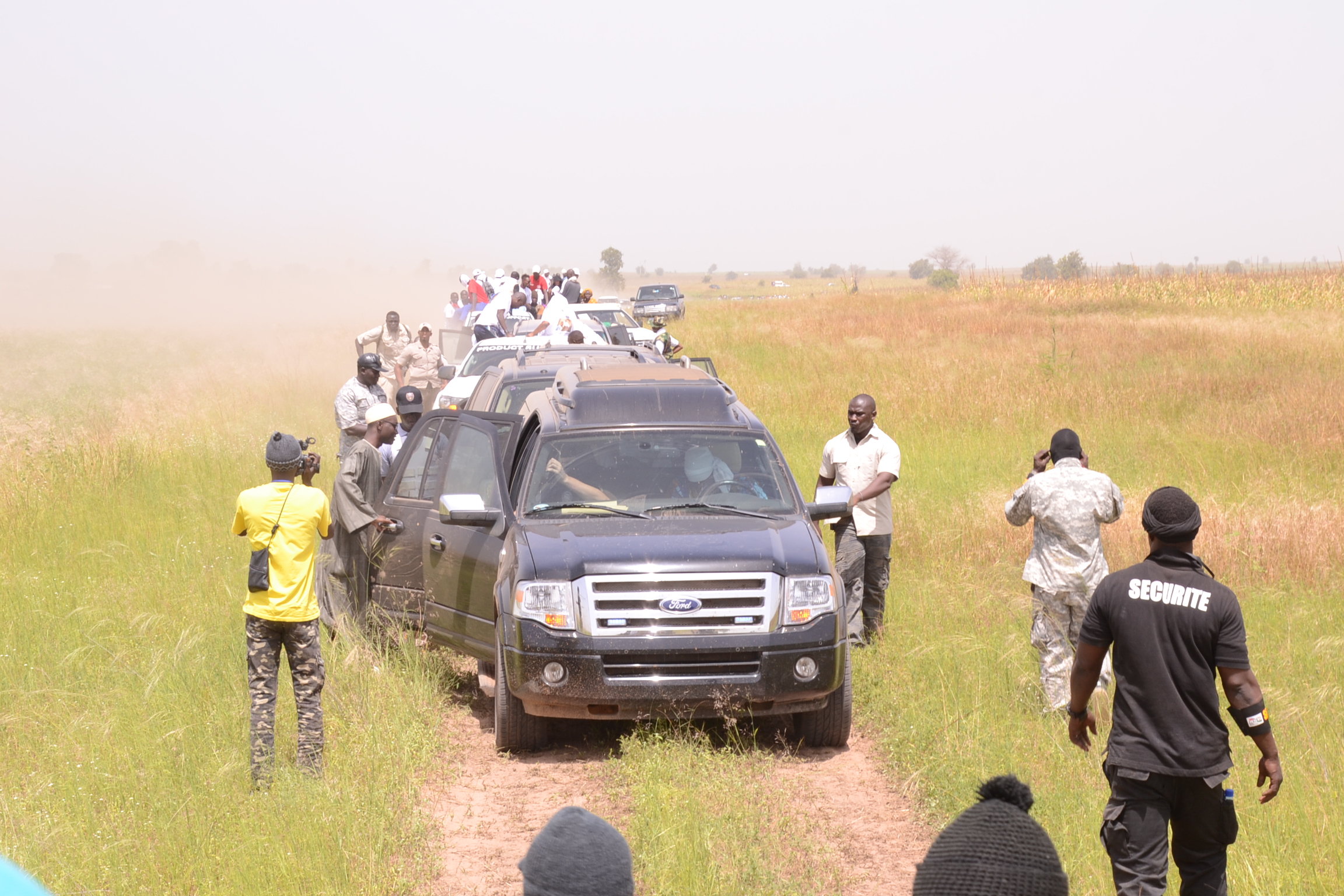 Cheikh Amar en route vers Khelcome ce vendredi .