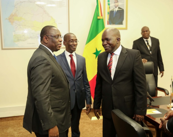 Mankoo Taxawu Senegaal rejette l’appel au dialogue de Macky Sall et exige la libération sans condition de Khalifa Ababacar SALL