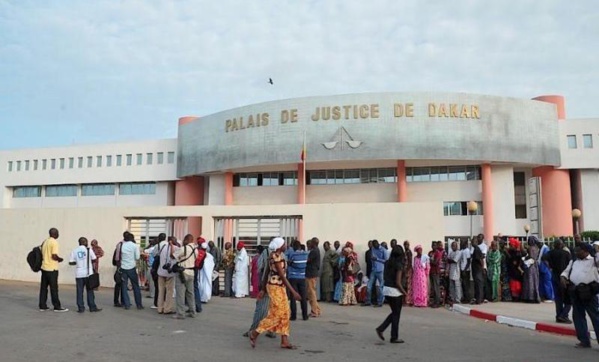 Fraude sur les billets d’avion : Un banquier et un homme d’affaires sénégalais au cœur scandale