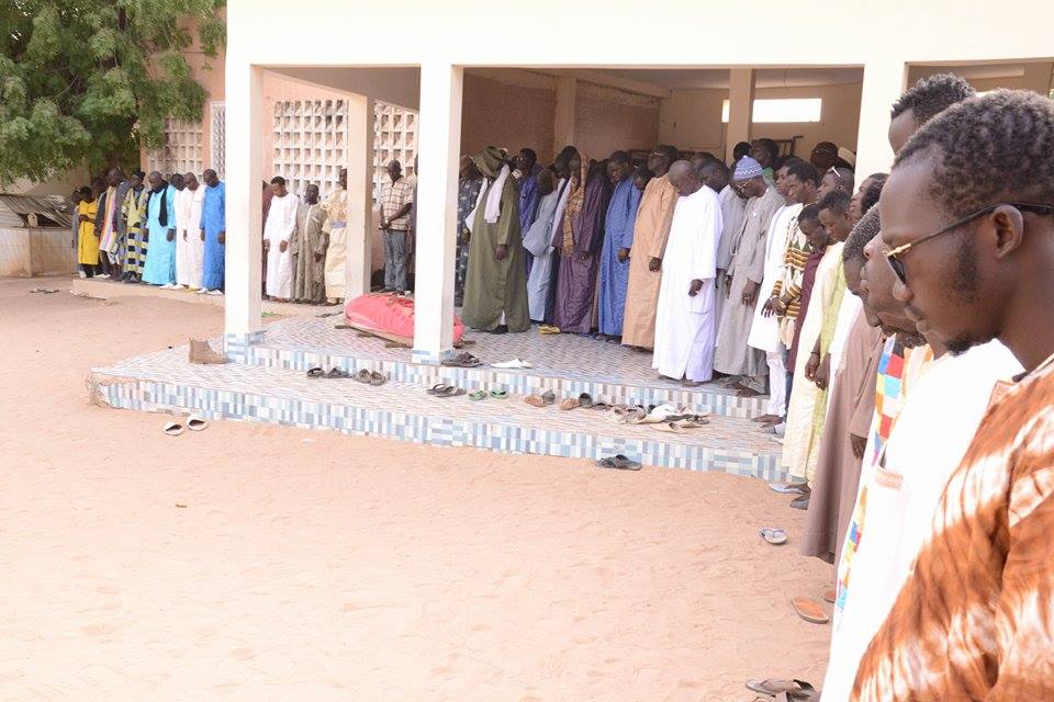 Le papa du chanteur Pape Diouf, Baye Cheikh Diouf repose désormais à Touba Darou Salam.