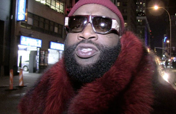 Rick Ross, de retour chez lui après son hospitalisation ! 50 Cent dérape complètement