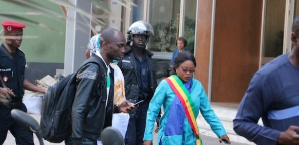 Les images de la manifestation de l’opposition : Decroix, Oumar Sarr, Toussaint Manga interpellés