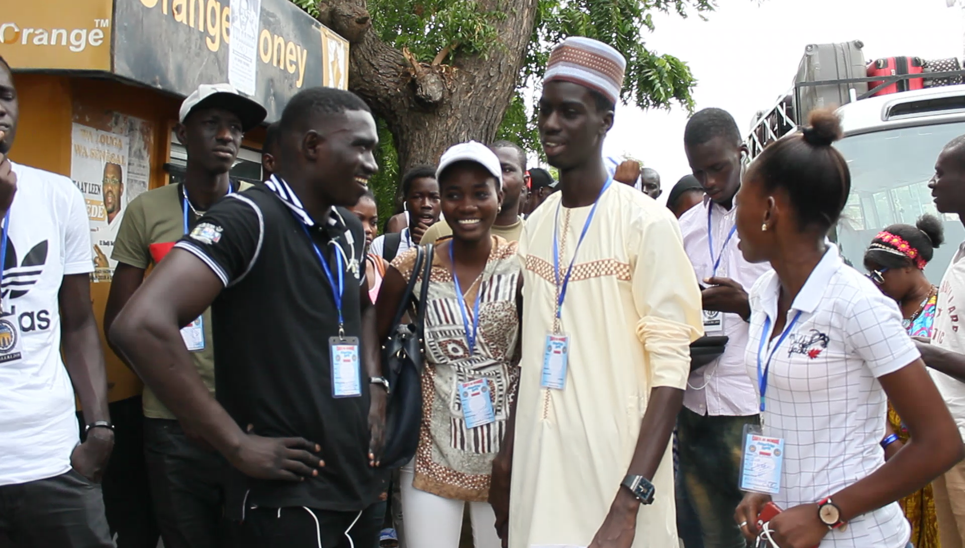 L’AMICALE DES ÉTUDIANTS ET ÉLÈVES TRÈS REMONTÉE CONTRE MAIRE MOUSTAPHA DIOP, TRESSE DES LAURIERS À OMAR BOUM KHATAB SYLLA Boî