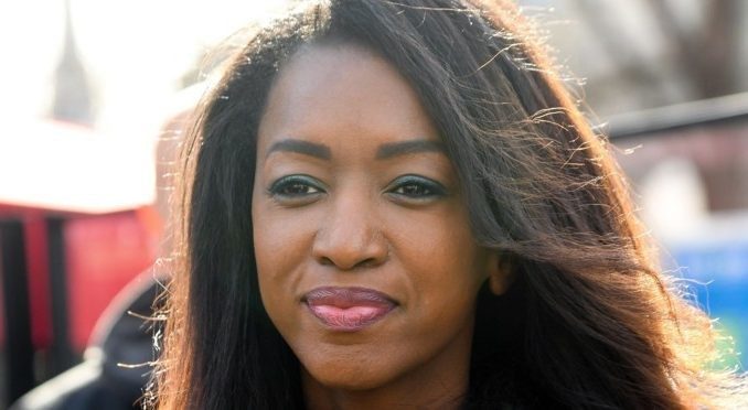 Affaire Eric Zemmour : Hapsatou Sy démissionne