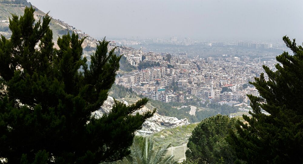 La DCA syrienne repousse une attaque israélienne dans le sud de Damas - vidéo