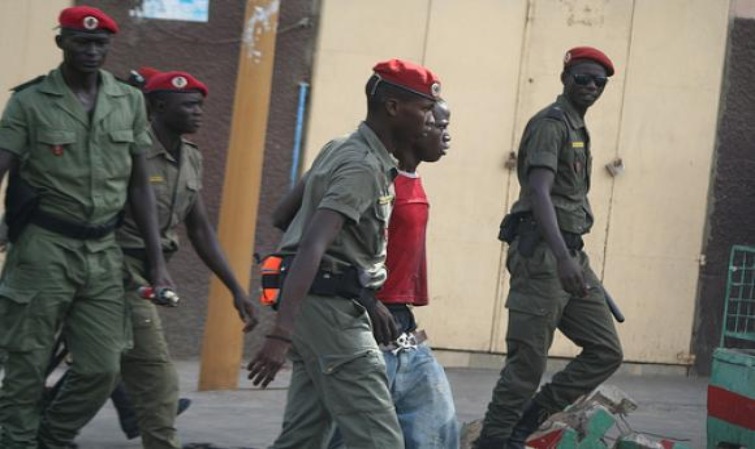 TOUBA : Deux jeunes de PASTEF arrêtés et acheminés à Dakar par la DIC