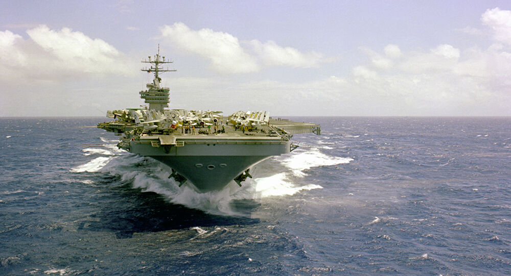 Un porte-avions de l'US Navy entre en mer Méditerranée