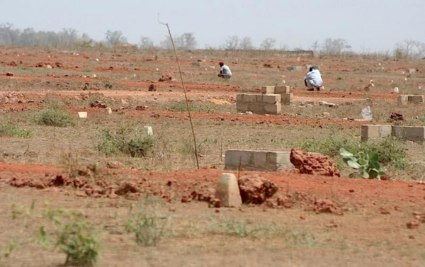 RÉAFFECTATION DES TERRES PAR L’ÉTAT À DÉNI GUEDJ SUD 400 familles risquent d’être déguerpies