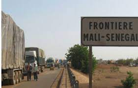 FRONTIÈRE SÉNÉGAL-MALI Plus de 1 000 camions toujours immobilisés