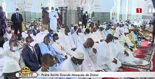 Korité 2022 : Prière du président Macky Sall à la Grande Mosquée de Dakar (Vidéo)