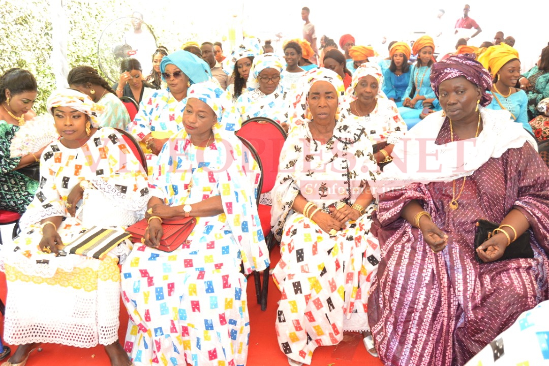 Mariage de sa gouvernante, le président du MEDS Mbagnick Diop offre une fête royale à Anna.