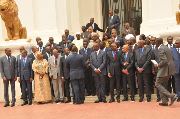 Le Conseil des Ministres s’est réuni le mercredi 16 juillet 2014, au palais de la République, sous la présidence du Chef de l’Etat, son Excellence, Monsieur Macky SALL.