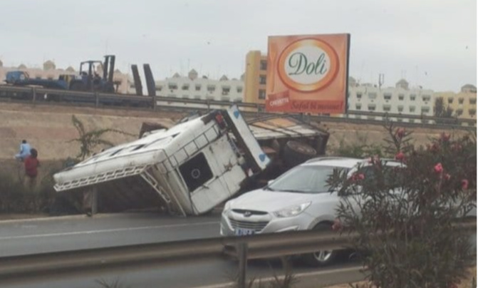 Route de Nioro: Un car Ndiaga Ndiaye s’est renversé