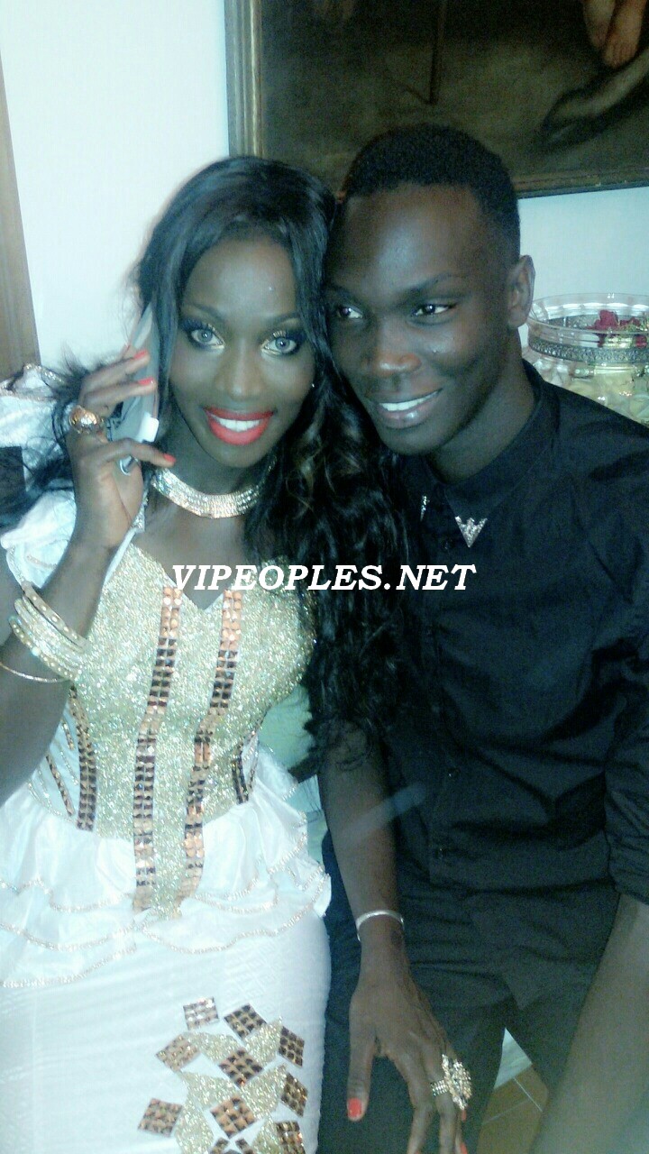 Photos: Codou Dieng le jour de son mariage avec ses amis à Milan