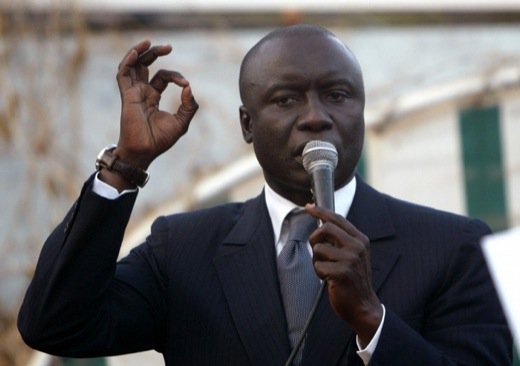 Les politiciens de Tivaouane se rebellent contre Idrissa Seck