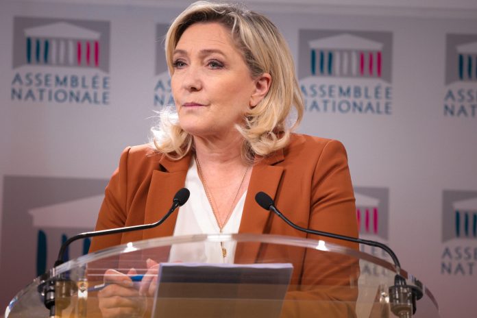 Le Monde dévoile les dessous du voyage de Marine Le Pen au Sénégal