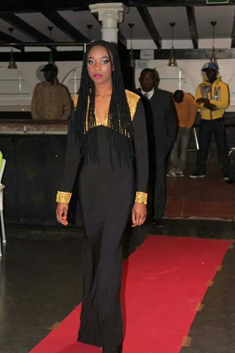 Les images du black fashion night couture de Barcalone