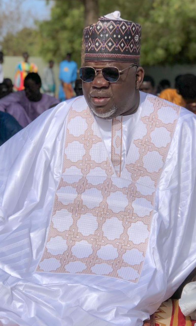 Korité 2023: Admirez la belle tenue du maire de Pire Mamadou Ndoye Bane en images.