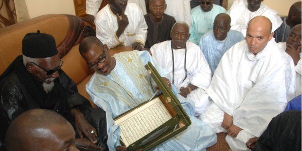 Un messager du Khalife de Touba chez Karim Wade ce dimanche pour lui demander de mettre fin à la grève de la faim