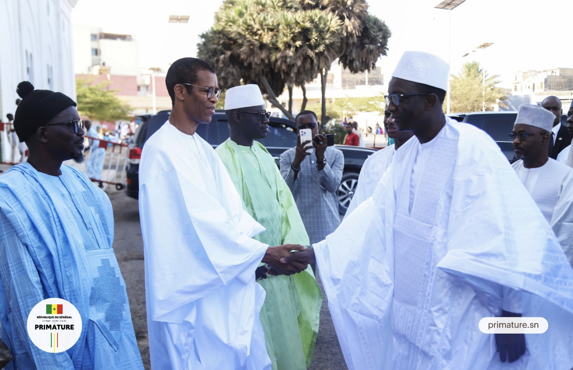 GRANDE MOSQUÉE: Les images du premier  ministre Amadou BA à la prière de la tabaski