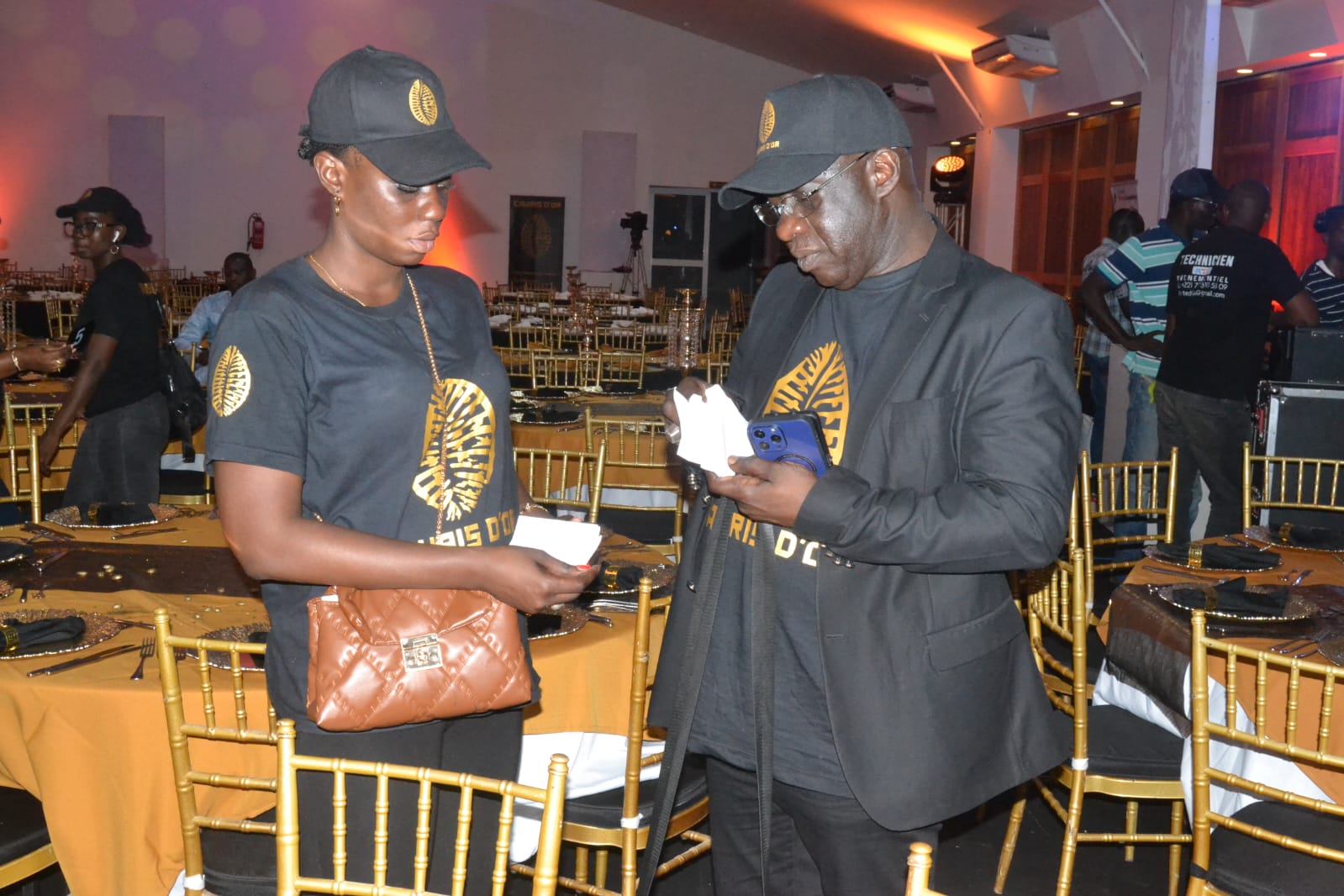 Les premières images de la soirée prestigieuse les Cauris d'Or au King Fahd ce samedi avec Youssou Ndour.