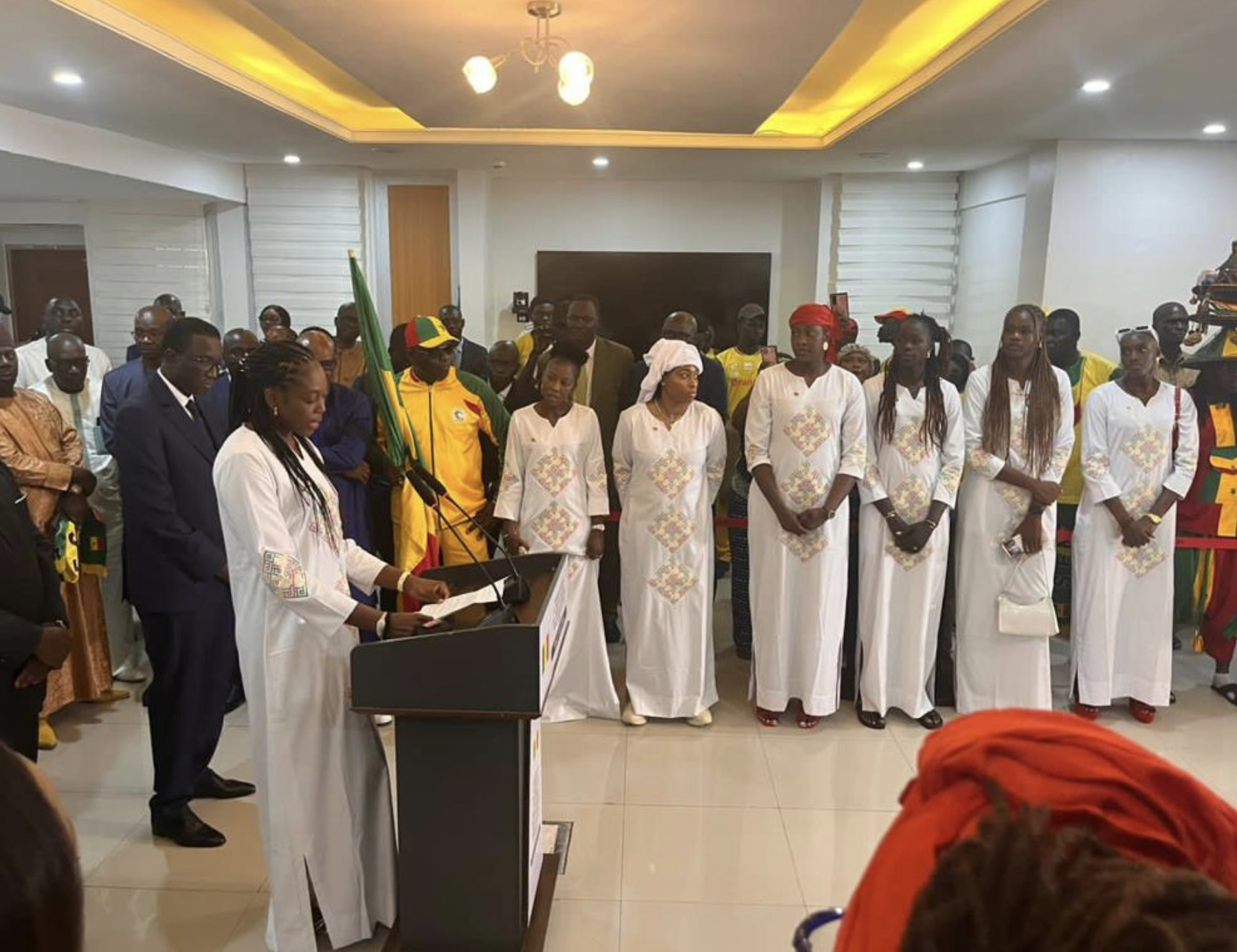 CEREMONIE DE REMISE DU DRAPEAU NATIONAL AUX LIONNES DU BASKET BALL DANS LE CADRE DE L’AFRO BASKET KIGALI 2023